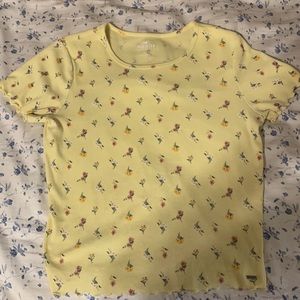 Hollister, yellow. Floral, large